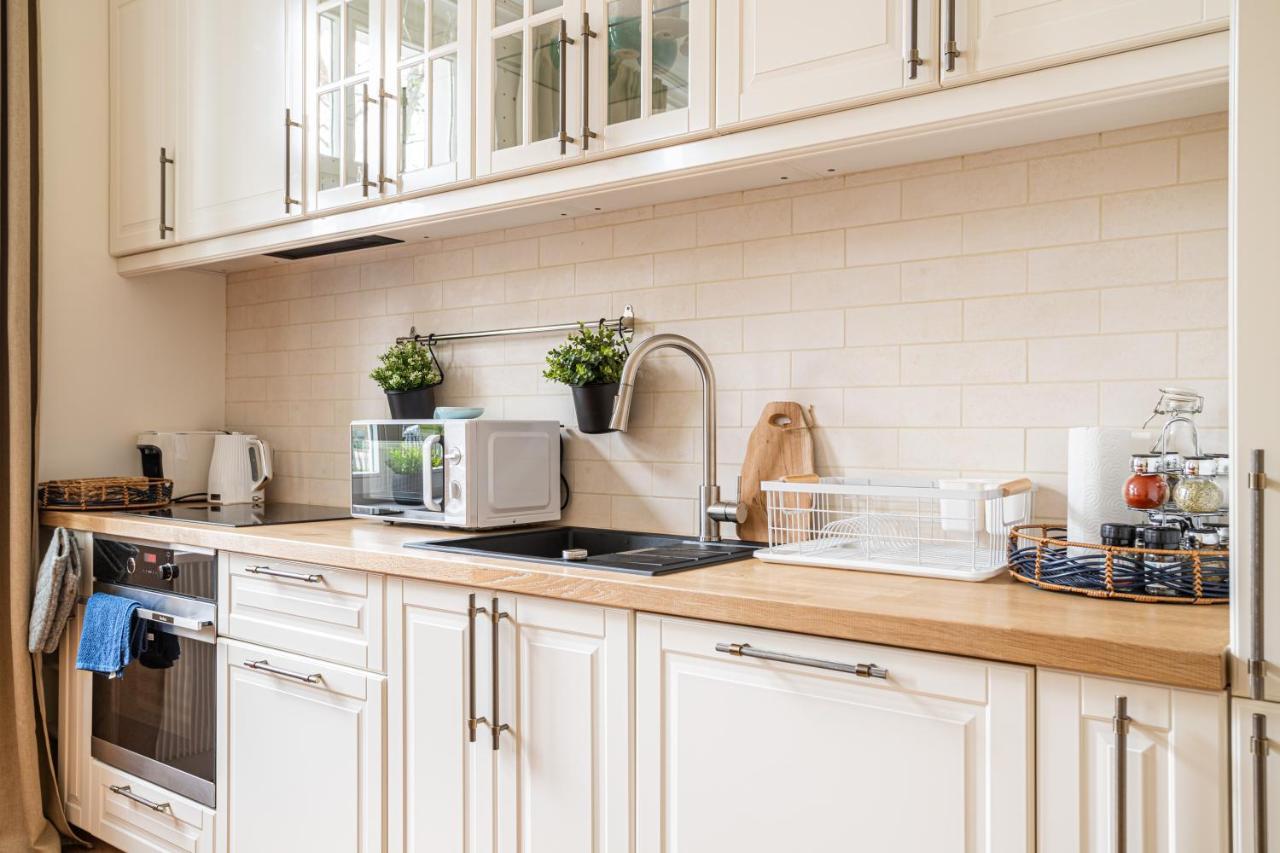 Victus Apartamenty, Artisan